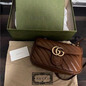 Gucci Marmont Shoulder Bag- Excellent Condition